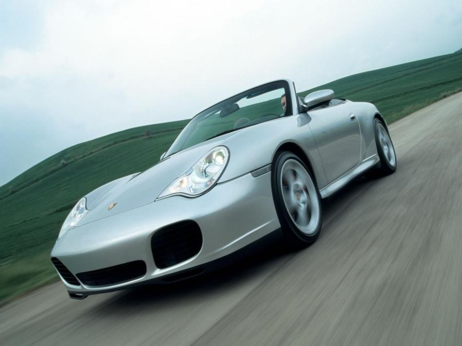  Porsche 911 Carrera 4S Cabriolet 2004 года  (фото 13 из 15)